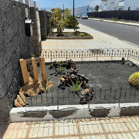 Alemar Appartement Costa Teguise Buitenkant foto